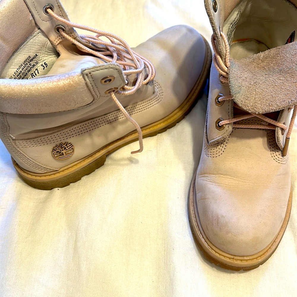 Womens Timberland Pink Boots 8 Premium Leather Nubuck Light Metallic Women’s